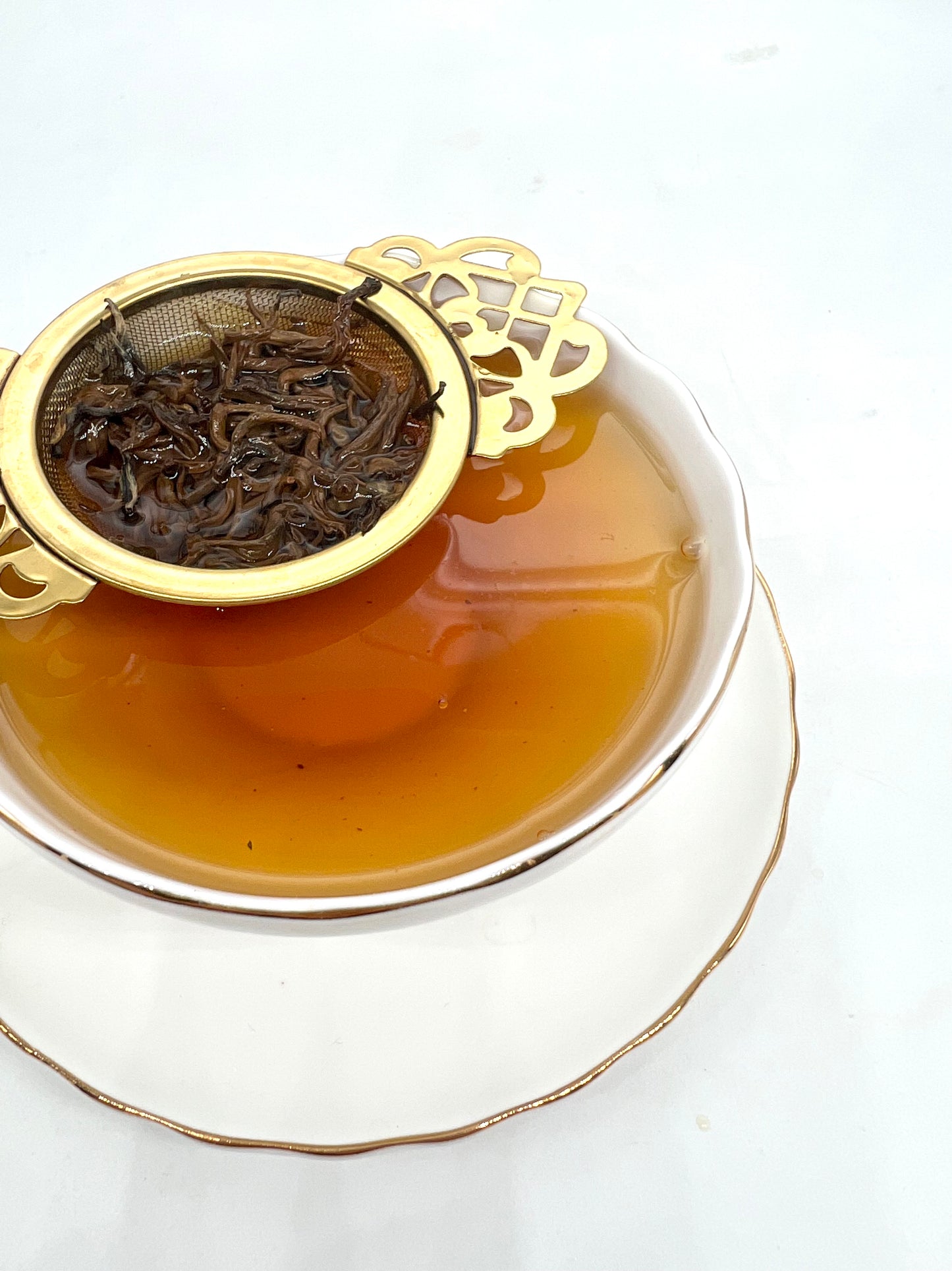 Golden Buds Yunnan Black Tea | Yunnan Tuocha / Zouji